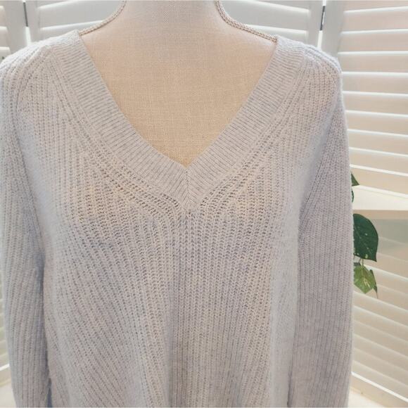 ELIZABETH AND JAMES LIGHT BLUE CABLEKNIT SWEATER SIZE XXL - Picture 2 of 7